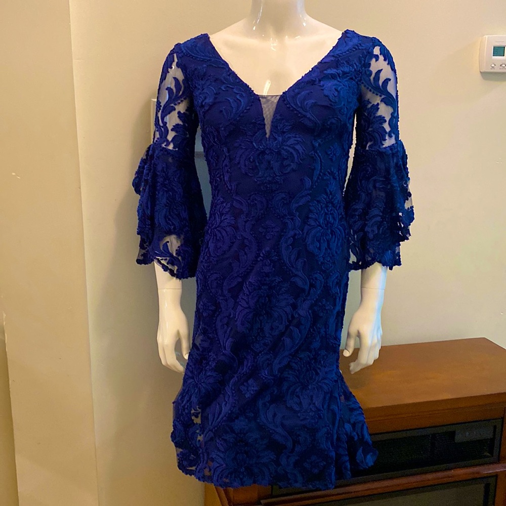 Navy Blue, Betsy & Adam, Mid-Size, Size 6 Dress.
